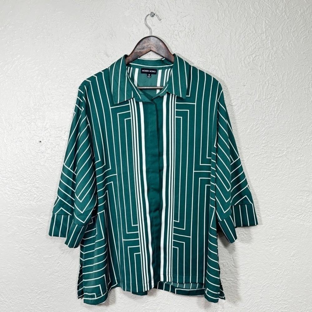 Modern Works Top 1X Satin Oversized Geometric Stripe Boxy Mod Artsy Career Work
